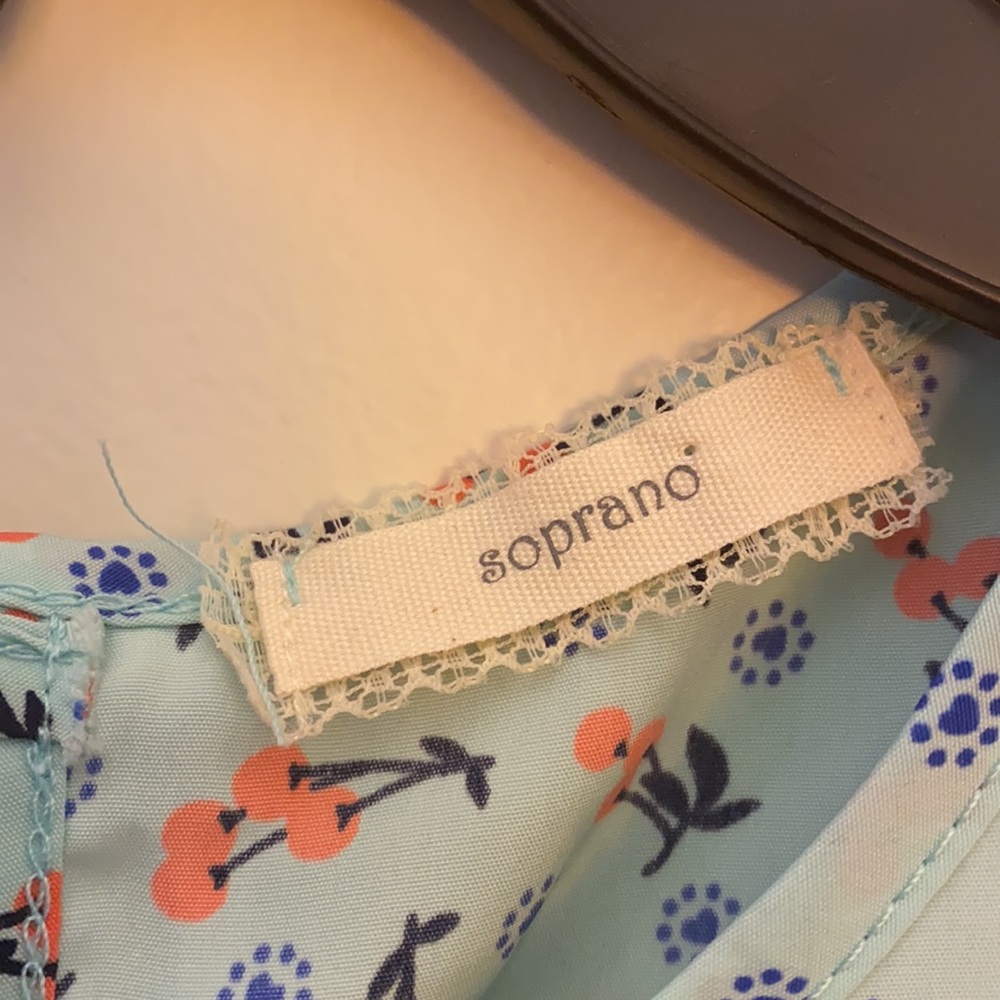 Soprano Girls Tank top. - Picture 3 of 4